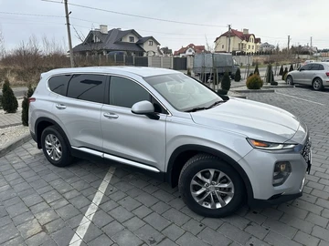 Авто Hyundai Santa Fe 2019 № 8393678