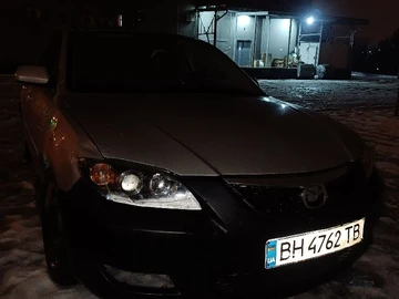 Авто Mazda 3 2004 № 8393683