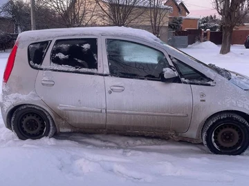 Авто Mitsubishi Colt 2007 № 8393771