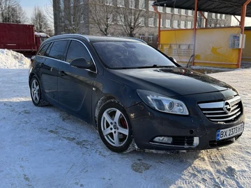 Авто Opel Insignia 2010 № 8393986