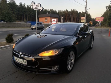 Авто Tesla Model S 2015 № 8393998