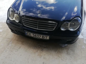 Авто Mercedes 220 2004 № 8394010