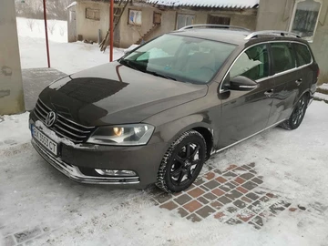 Авто Volkswagen Passat Variant 2012 № 8394079