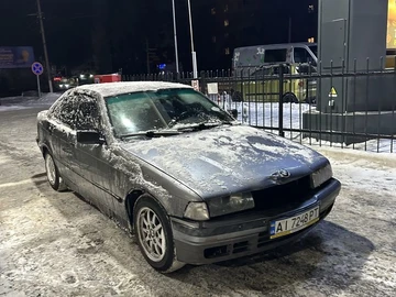 Авто BMW 3 Серия 1993 № 8394326