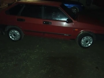 Авто ВАЗ 2109 1991 № 8394409