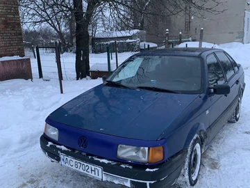Авто Volkswagen Passat Sedan 1988 № 8394418