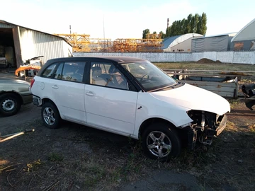 Авто Skoda Fabia 2013 № 8394641