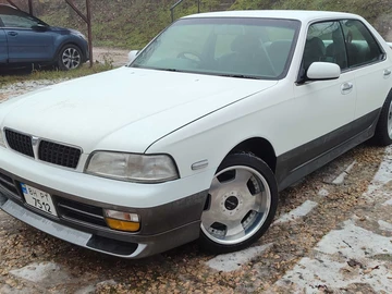Авто Nissan Laurel 1995 № 8395026