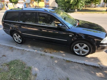 Авто Volkswagen Passat Hatchback 2001 № 8395032