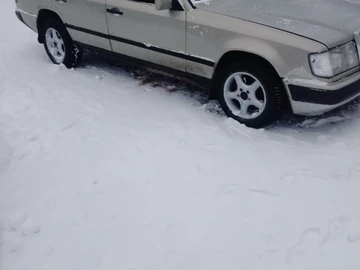 Авто Mercury Cougar 1990 № 8395069