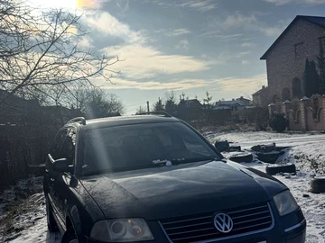 Авто Volkswagen Passat Variant 2003 № 8395087