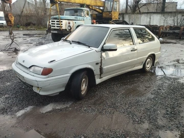 Авто ВАЗ 2113 2005 № 8395192
