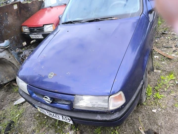 Авто Opel Vectra 1991 № 8395194