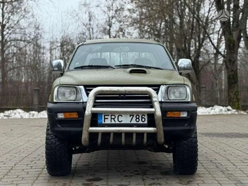 Авто Mitsubishi L 200 2003 № 8395497