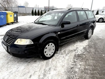 Авто Volkswagen Passat Variant 2003 № 8395551
