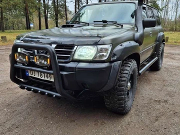 Авто Nissan Patrol 2000 № 8395909