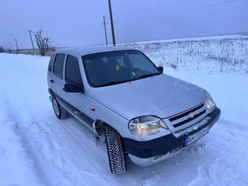 Авто Chevrolet Niva 2007 № 8396204