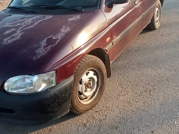 Авто Ford Escort 1996 № 8396282