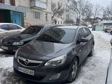 Авто Opel Astra 2011 № 8396492
