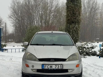 Авто Ford Focus 2001 № 8396495