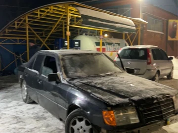 Авто Mercedes E Серия 1987 № 8396523