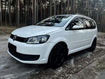 Авто Volkswagen Touran 2011 № 8396722