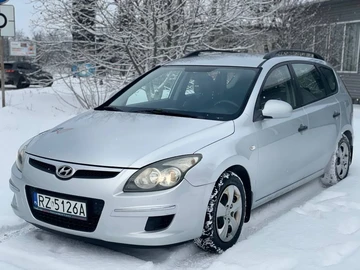Авто Hyundai I30 2010 № 8396726