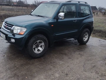 Авто Mitsubishi Pajero 2000 № 8396884