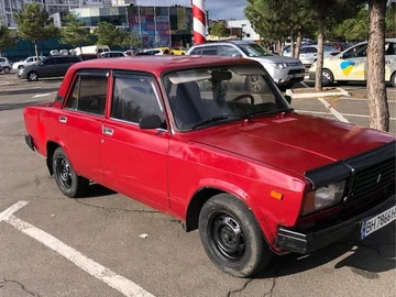 Авто ВАЗ 2107 2007 № 8397114