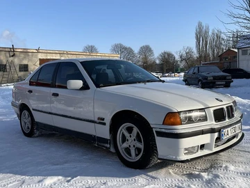 Авто BMW 3 Серия 1995 № 8397137