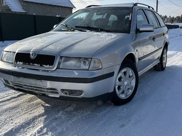 Авто Skoda Octavia 2000 № 8397171