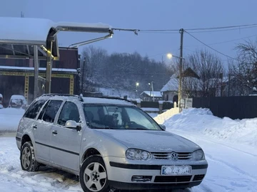 Авто Volkswagen Golf 1999 № 8397184