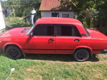Авто ВАЗ 2107 1995 № 8397319
