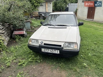 Авто Skoda Favorit 1990 № 8397372
