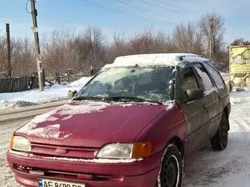 Авто Ford Escort 1992 № 8397438