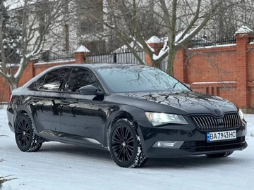 Авто Skoda Superb 2016 № 8397563