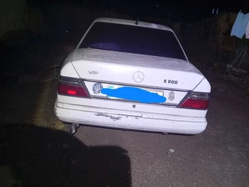 Авто Mercedes W124 1986 № 8397878