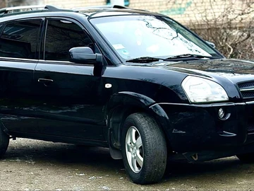 Авто Hyundai Tucson 2007 № 8398109