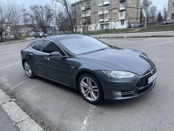 Авто Tesla Model S 2015 № 8398121