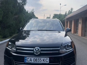 Авто Volkswagen Touareg 2011 № 8398264