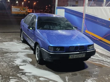 Авто Volkswagen Passat Sedan 1990 № 8398274