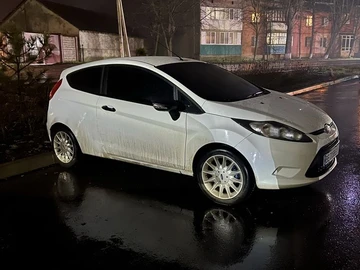 Авто Ford Fiesta 2009 № 8398317