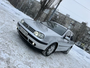 Авто Volkswagen Golf 2001 № 8398852
