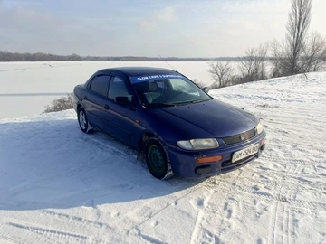 Авто Mazda 323 1995 № 8398854