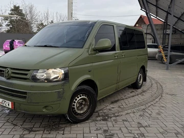Авто Volkswagen Transporter 2010 № 8398910
