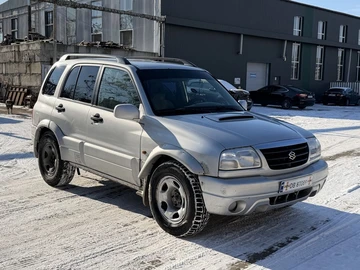 Авто Suzuki Grand Vitara 2004 № 8399008