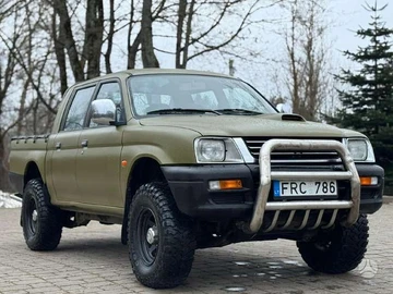 Авто Mitsubishi L 200 2003 № 8399014