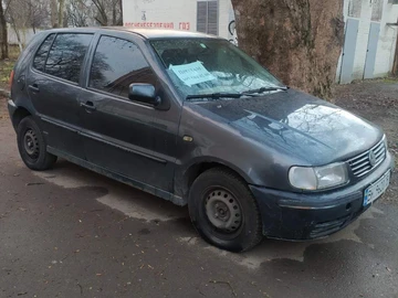 Авто Volkswagen Polo 1995 № 8399162