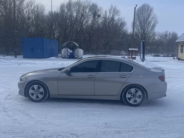 Авто BMW 5 Серия 2013 № 8399311