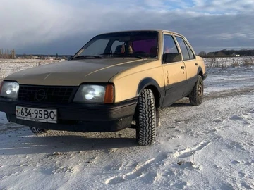 Авто Opel Ascona 1982 № 8399403